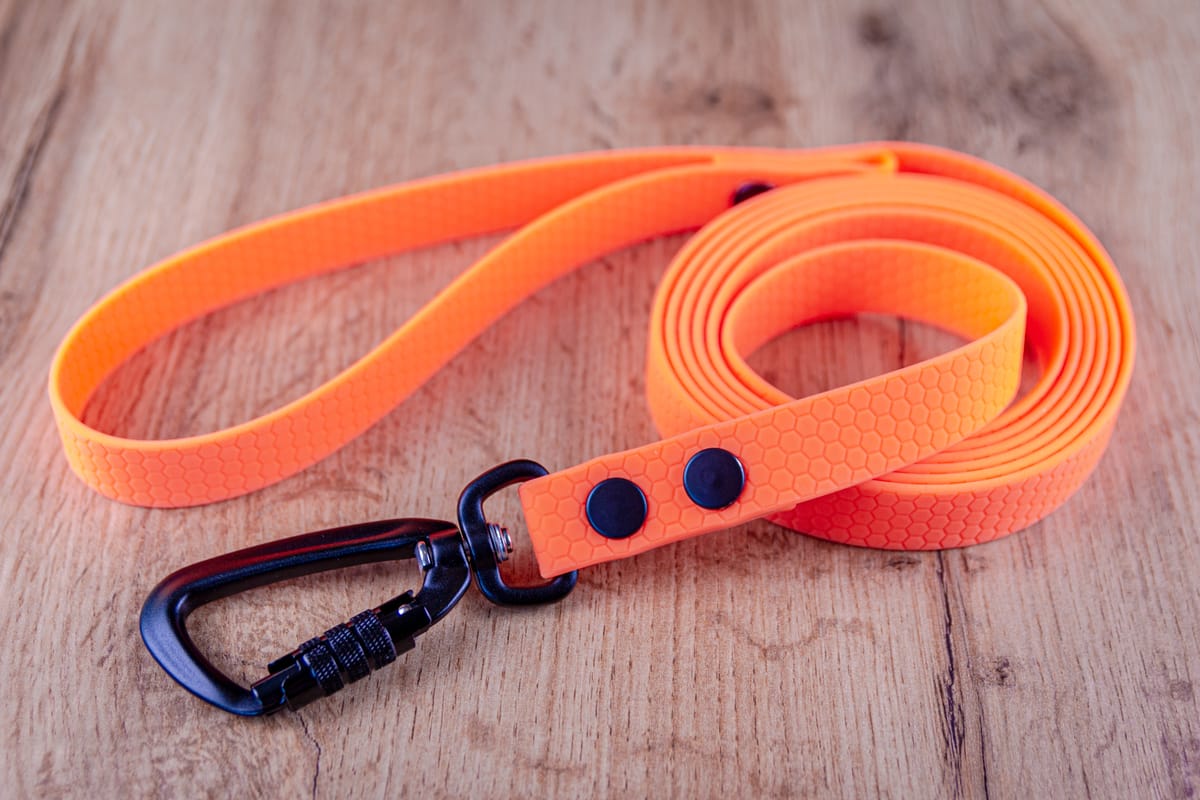 Hexa Neon-orange hundkoppel med Twist-Lock karbinhake, 20 mm