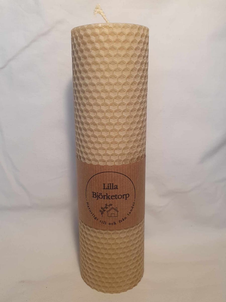 Handgjort Bivaxljus - Rullat blockljus 20 cm
