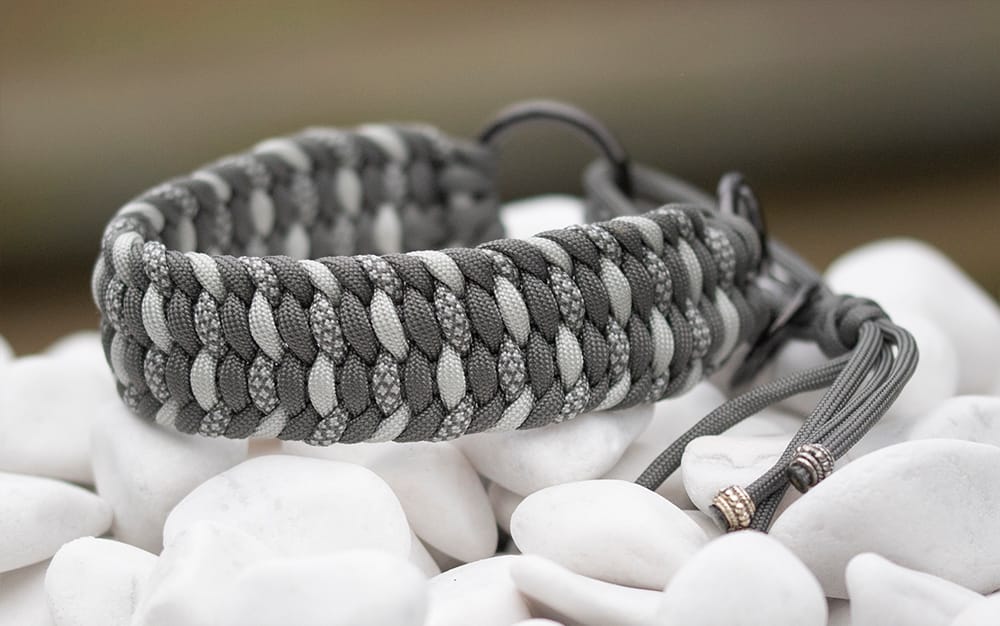 Halsband 28 cm i Charcoal Grey, Silver Grey, Silver Grey & Charcoal Grey Diamonds