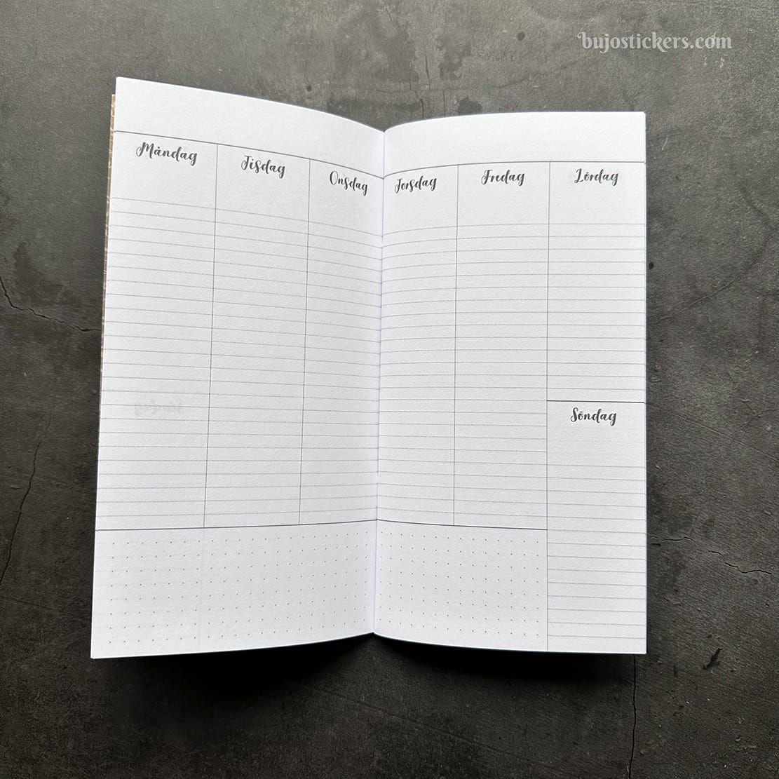Odaterad veckokalender. Häftad Traveler's notebooks insert Regular/standard