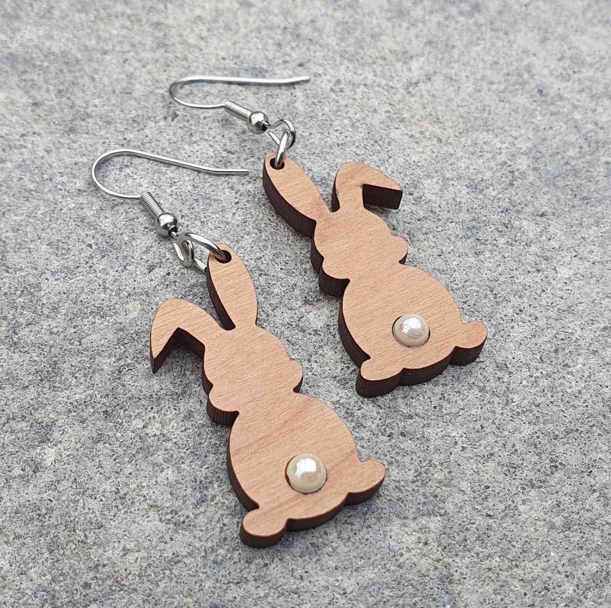 Örhängen, Hare/Kanin med pärlsvans