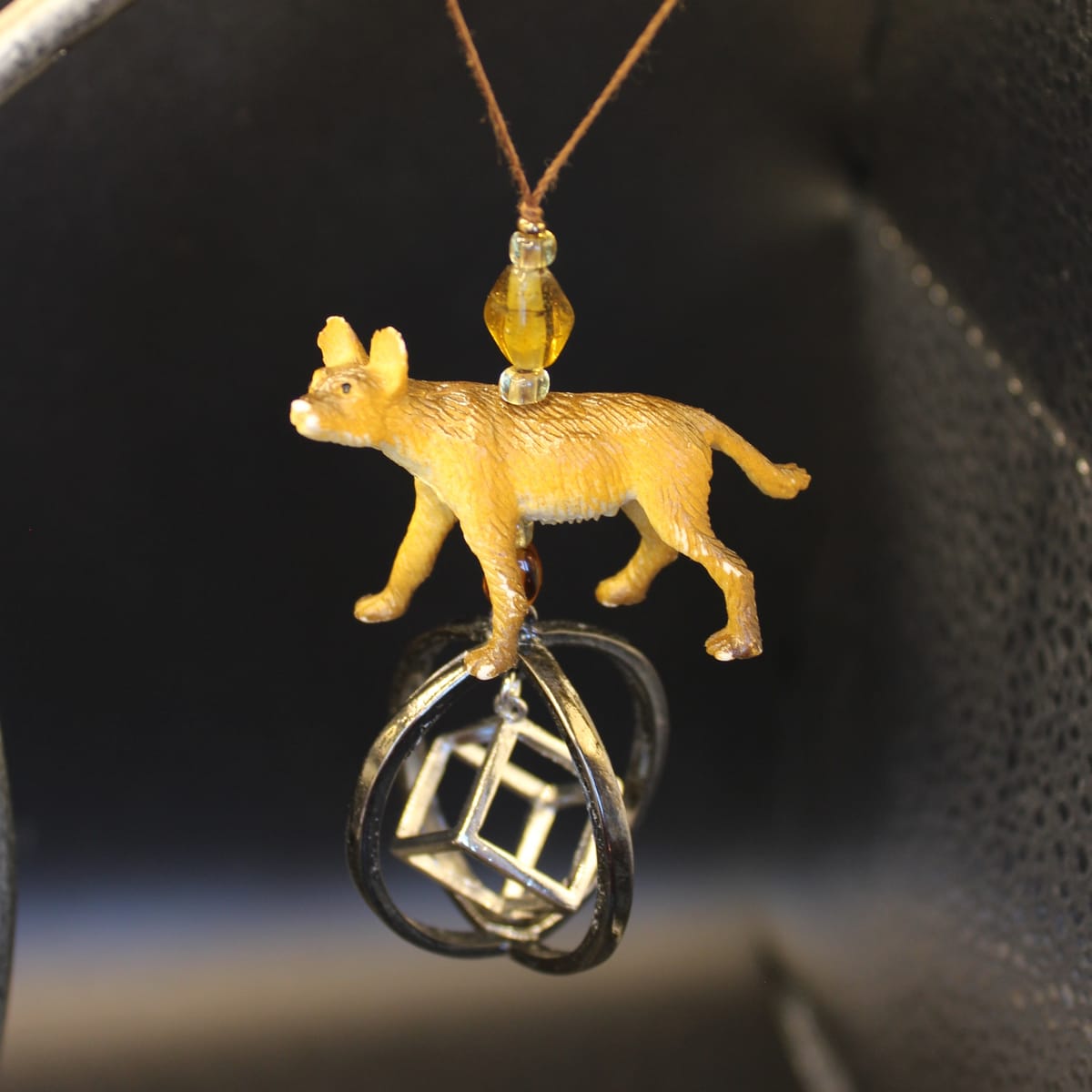 Pynt / julgranspynt – hunddjur / schakal