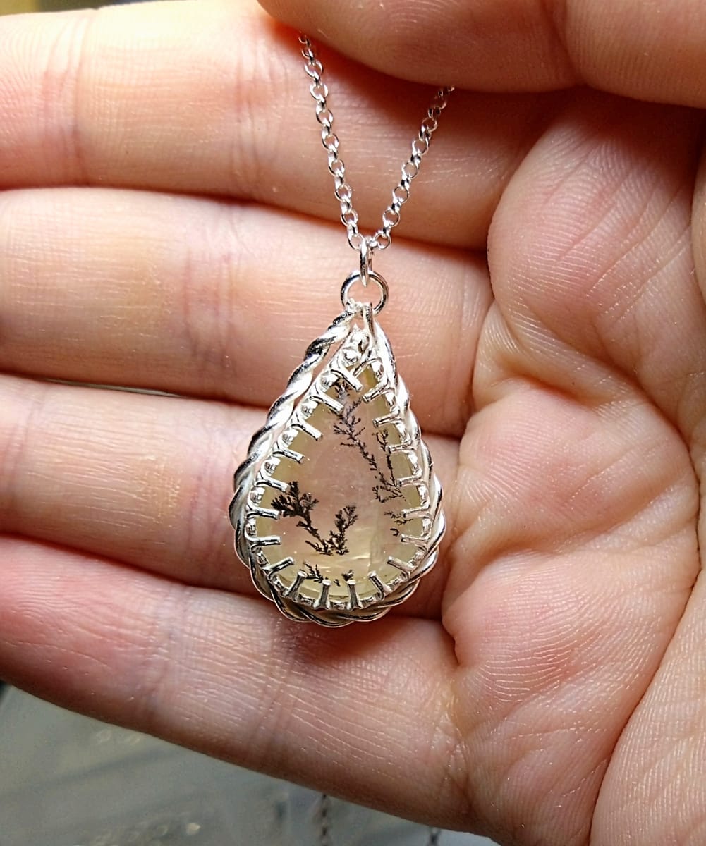 dendritisk kvarts i sterling silver halsband