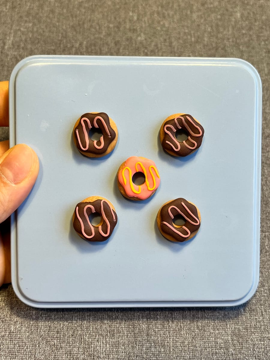 Färgglada donutmagneter 🍩💫