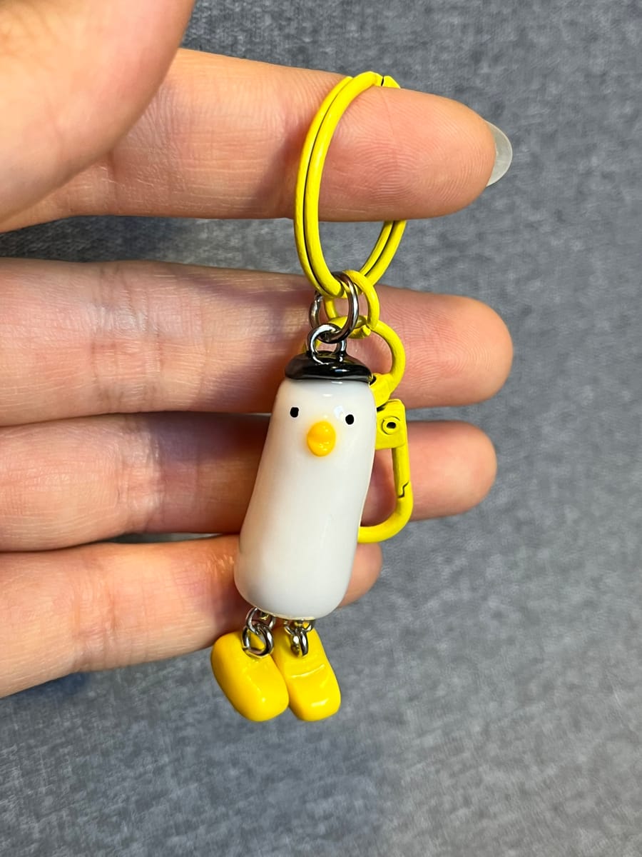 Handgjord ank-nyckelring med resinfinish! ✨