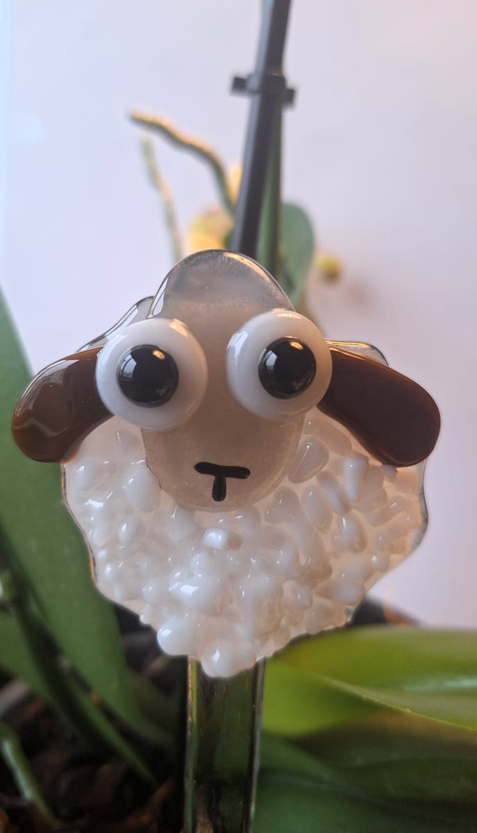 Shawnee the Sheep – Växtpinne i sammansmält glas