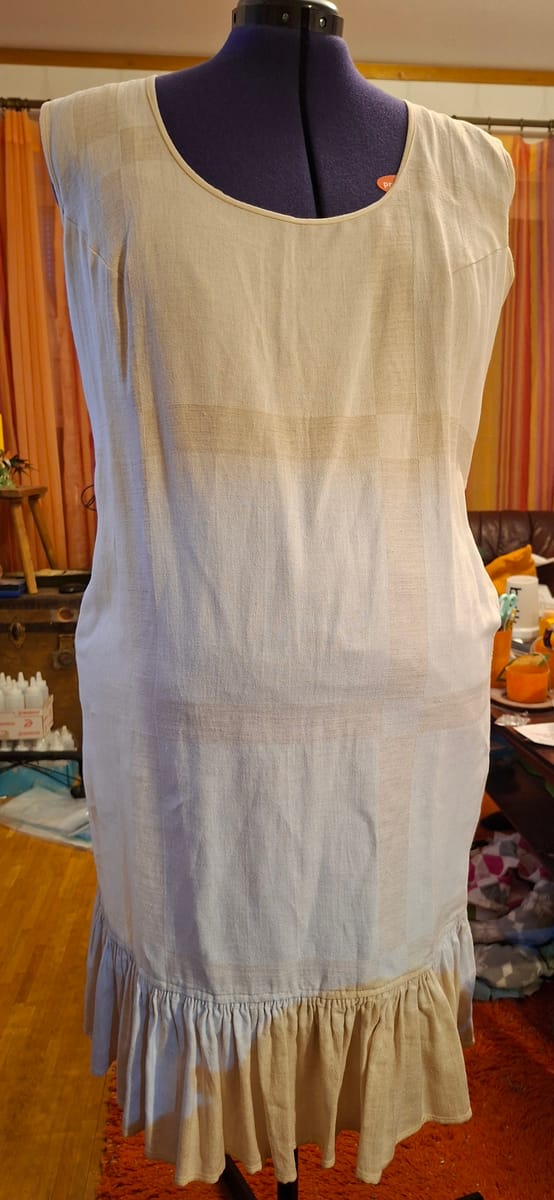 Ärmlös klänning med bolero