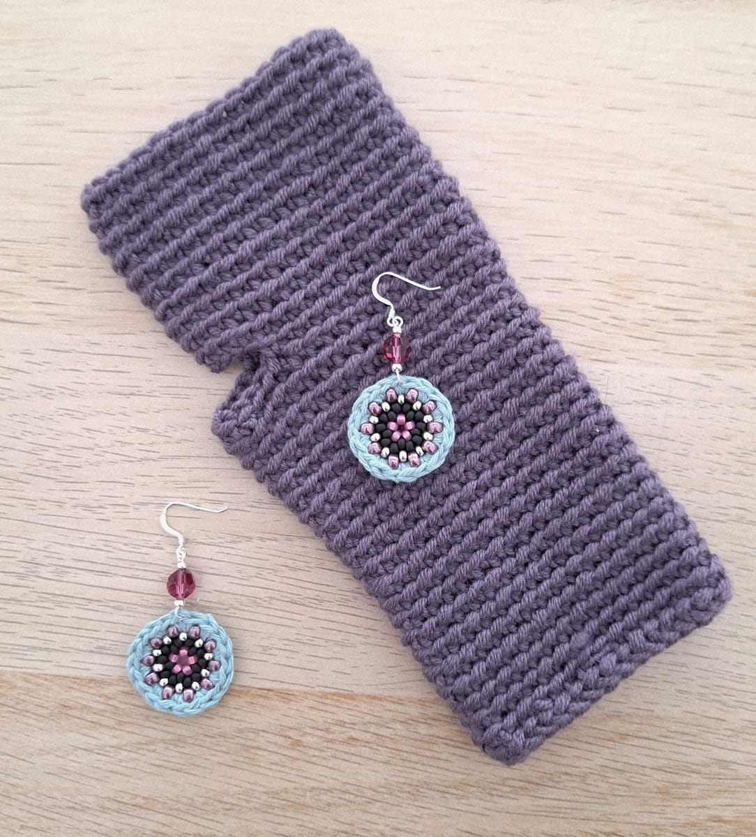 Set met torgvantar och örhängen