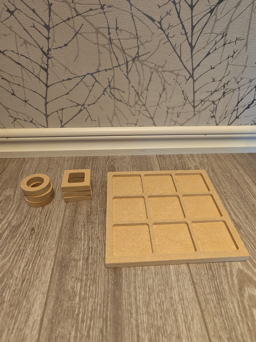 3 i rad (tic tac toe)