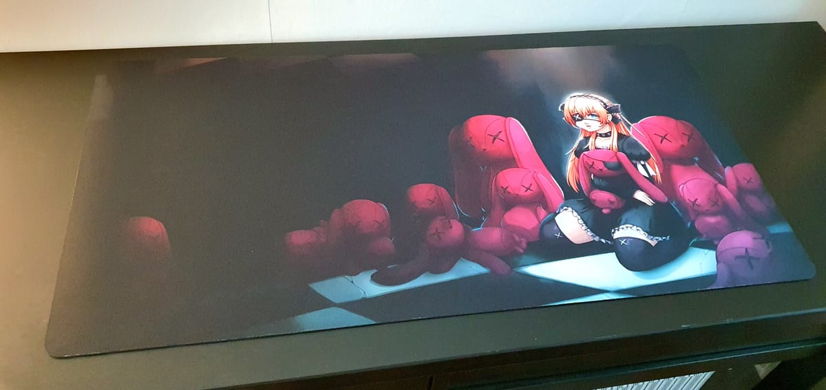 Alice i underlandet, goth version musmatta