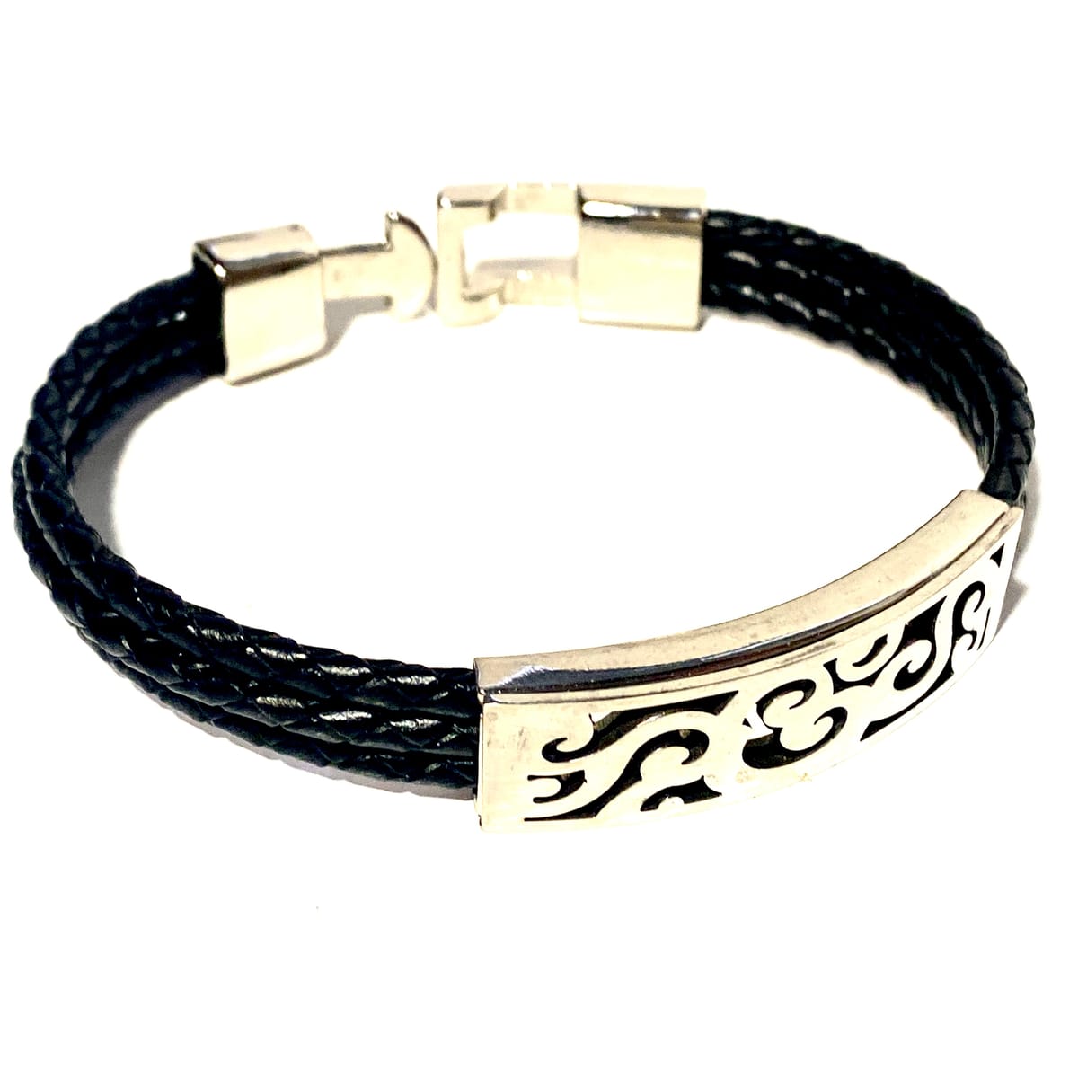 Läderarmband med mönstrad länk