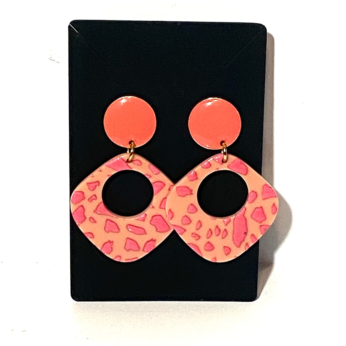 Färgglada örhängen