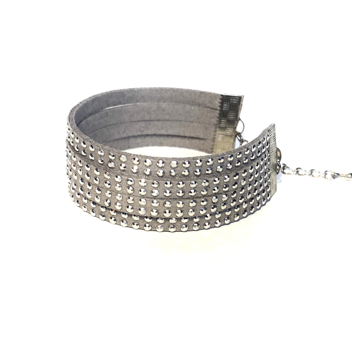 Grå armband med silver nitar