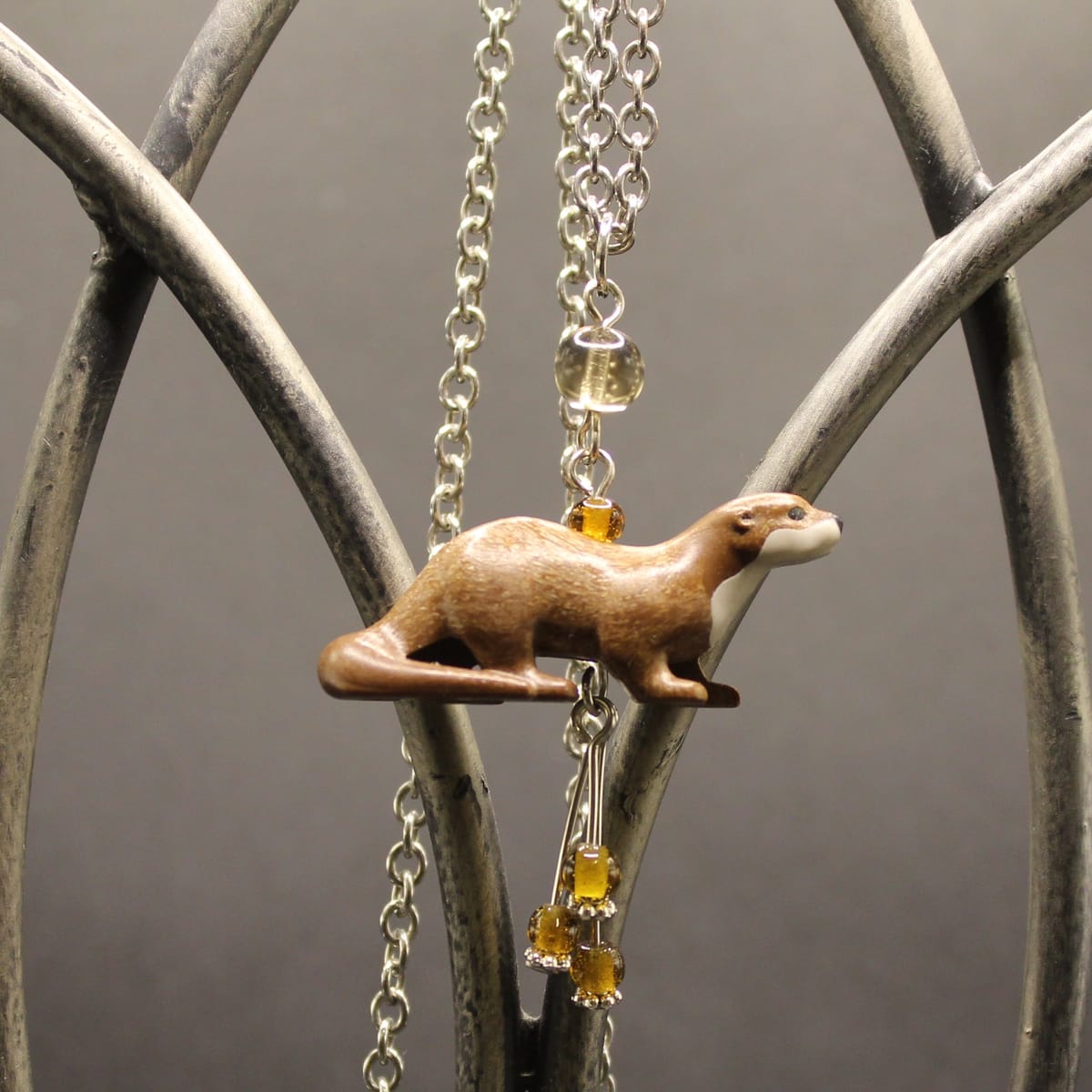 Halsband av återbruk – Utter