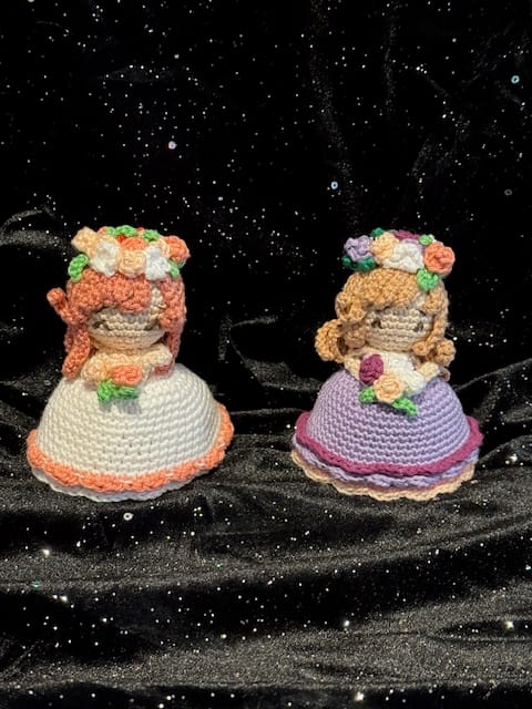 Virkade blomsterflickor