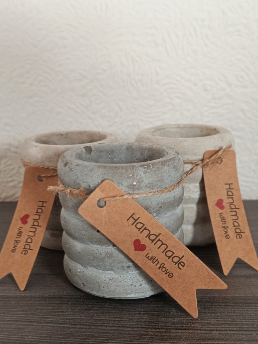 Handgjuten Rund Betonghållare – Minimalistisk & Multifunktionell