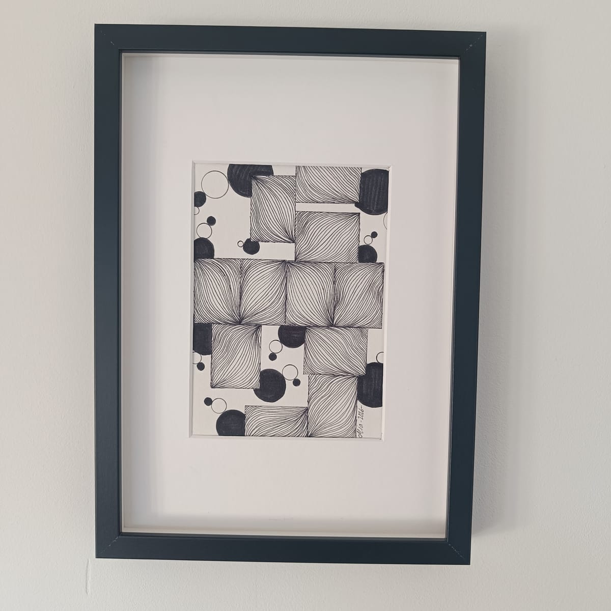 Cool Fineliner Art i Svart Ram - Shapez