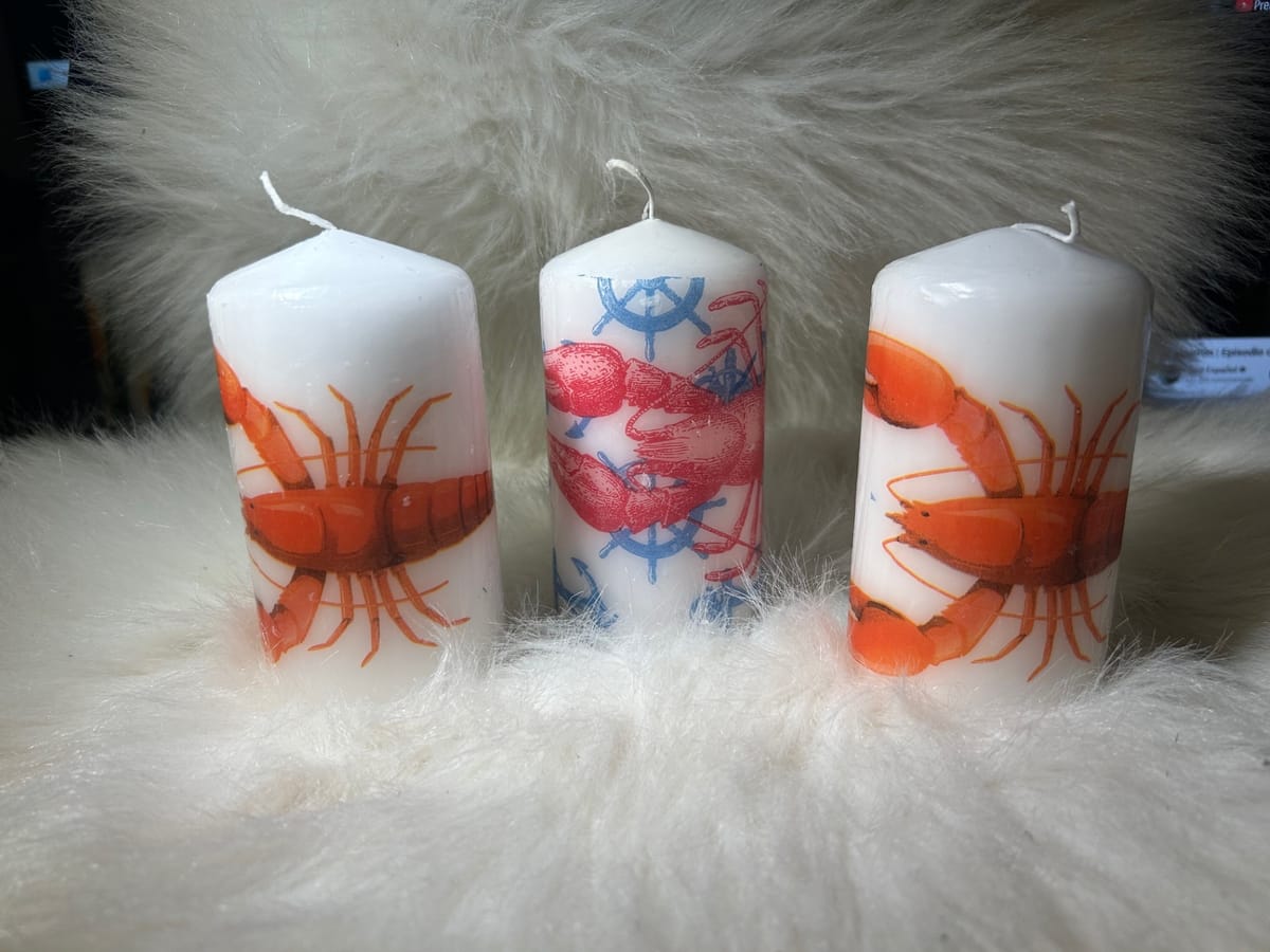 Ljus med handgjord hummer dekoration