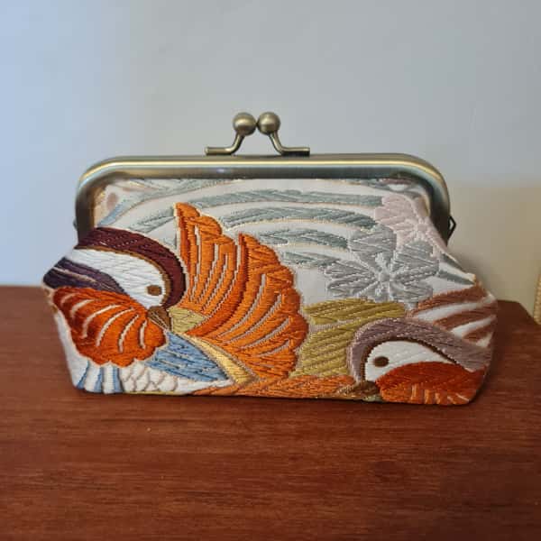 Unik pouch av japanskt kimonotyg