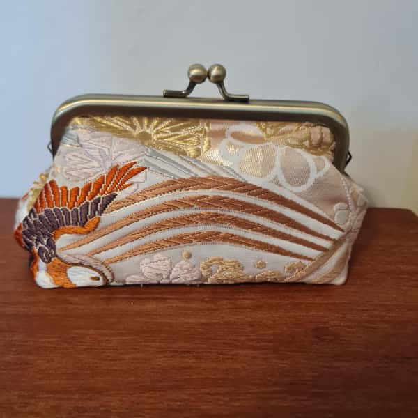 Unik pouch av japanskt kimonotyg