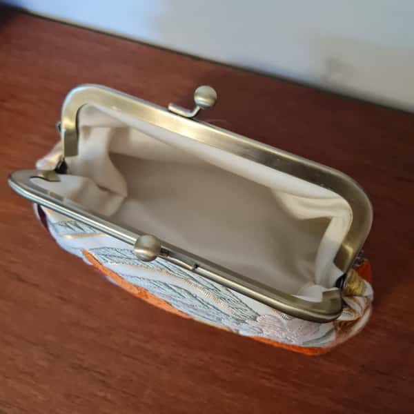 Unik pouch av japanskt kimonotyg