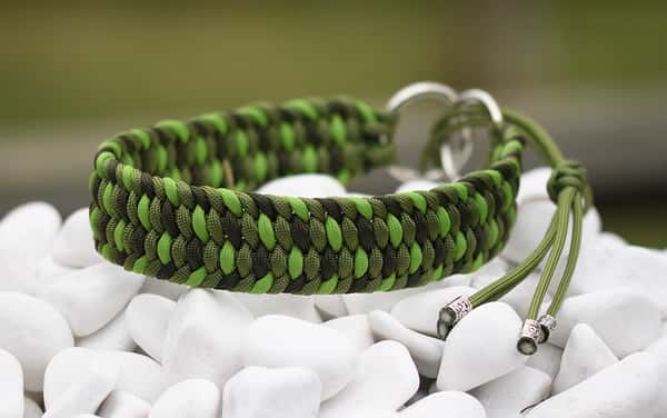 Halsband 47 cm i Green Pepper, Leaf Green & Crocodile Green