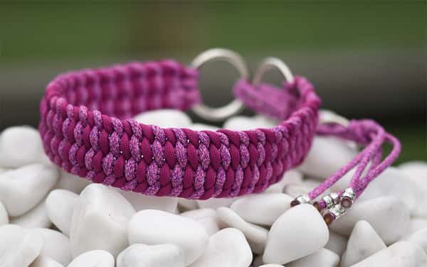 Halsband 44 cm i Very Berry & Orchid