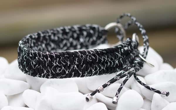 Halsband 42 cm i Black & Silver Glitter