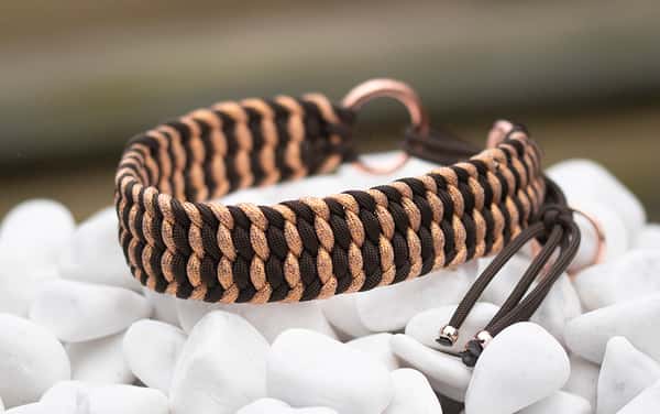 Halsband 37 cm i Espresso Brown & Sparkling Peach