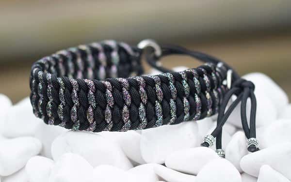 Halsband 32 cm i Black & Glistering Nights