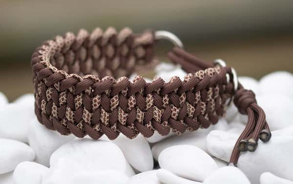 Halsband 28 cm i Brunette Brown & Desert Island