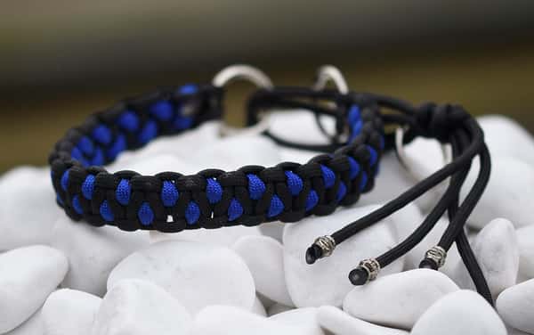 Halsband 28 cm i Electric Blue & Black