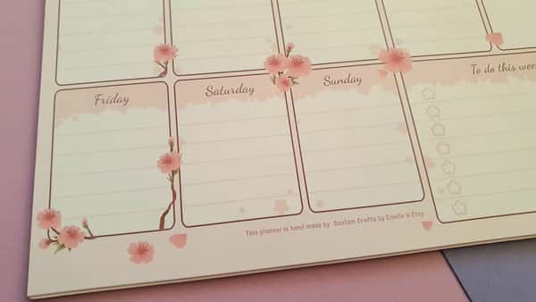 Hangjord veckoplanerare för 3 eller 6 månader, rosa med körsbärsblom