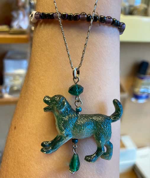 Halsband av återbruk – hund / retriever