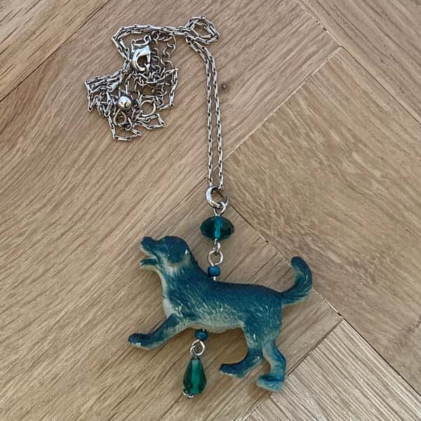 Halsband av återbruk – hund / retriever