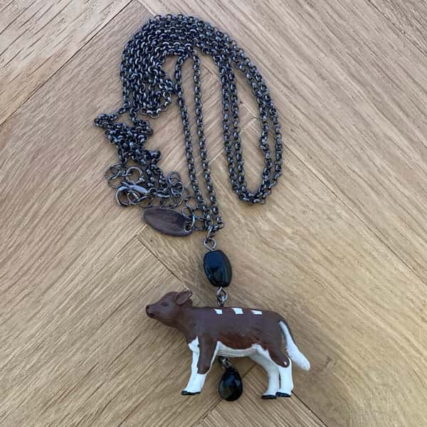 Halsband av återbruk – kalv / killing / lamm