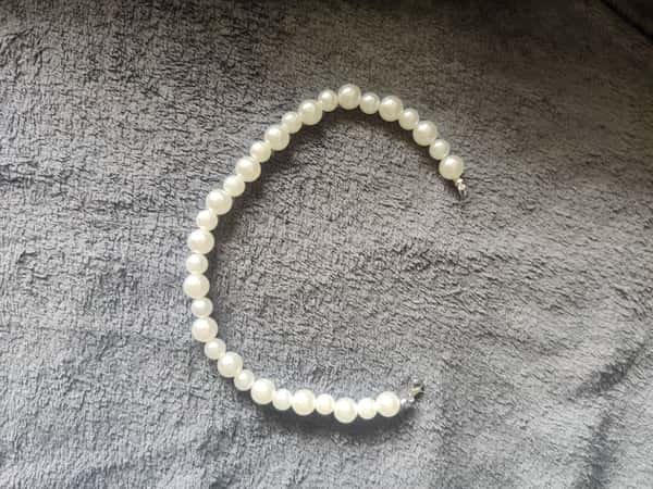 Pärlhalsband