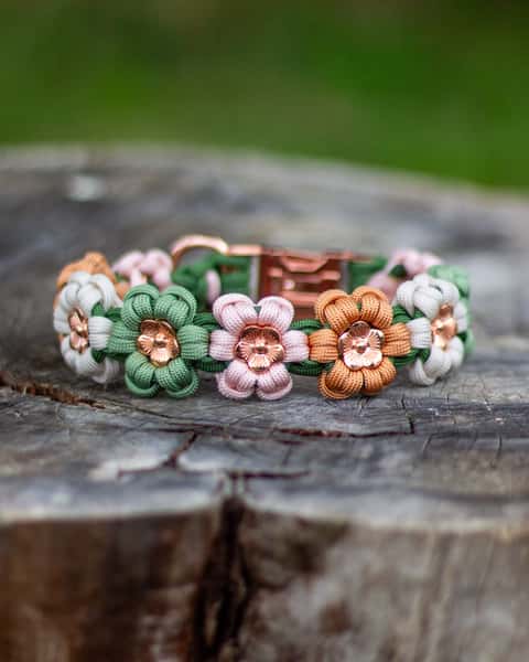 Hundhalsband Blommor