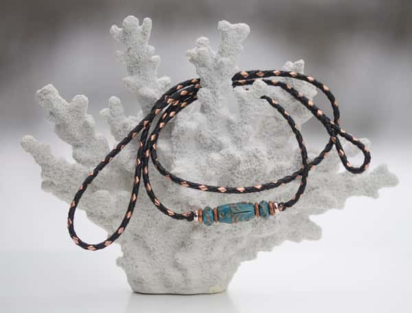 Utställningskoppel känguruläder i black & copper