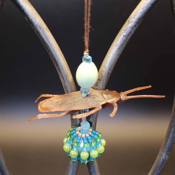 Pynt / julgransdekoration – kackerlacka