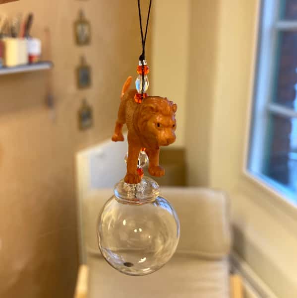 Pynt / julgransdekoration – kattdjur: leopard / lejon