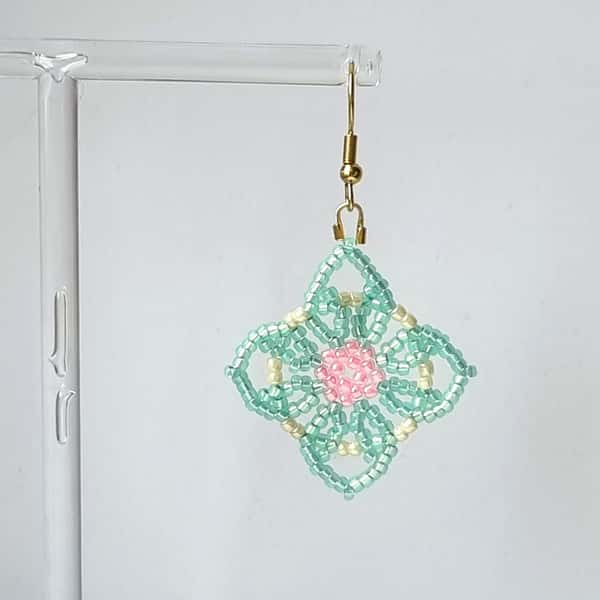 Spetsörhängen Körsbärsblomster