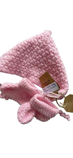 Virkat Babyset – Mössa & Tossor