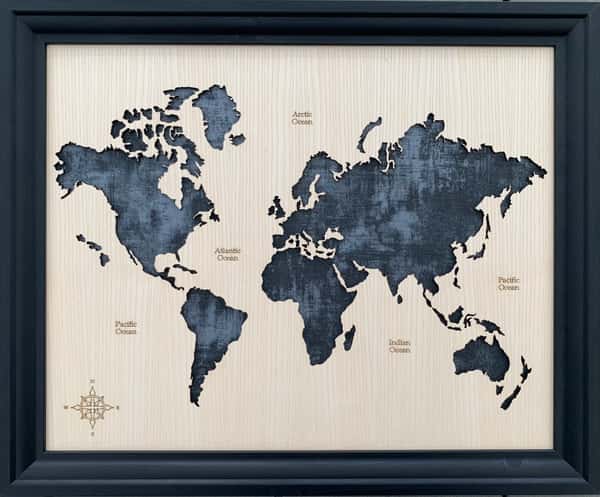 Världskarta 3D i Ask och svart bakgrund