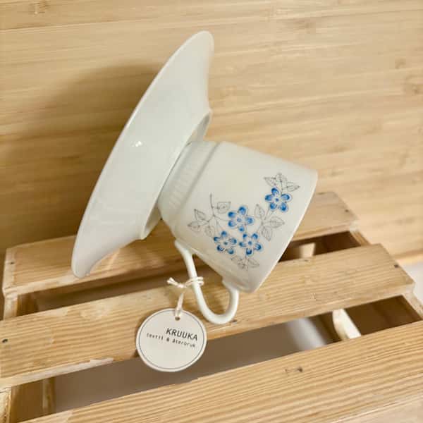 Ljusstake - små blå blomster