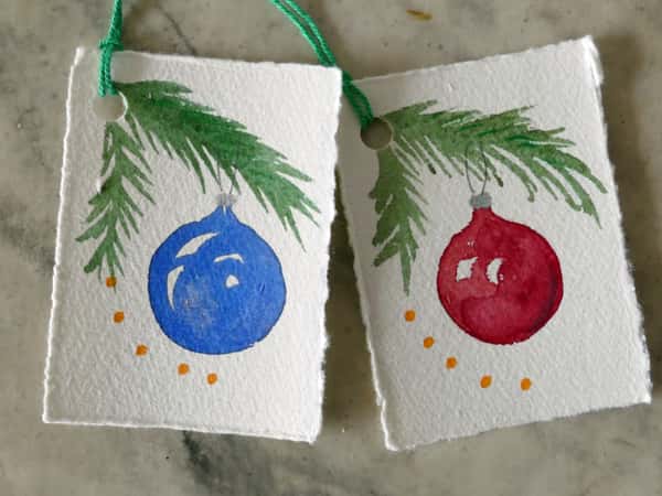 Julklapps-etiketter, handgjorda och rustika, handmålade i akvarell.