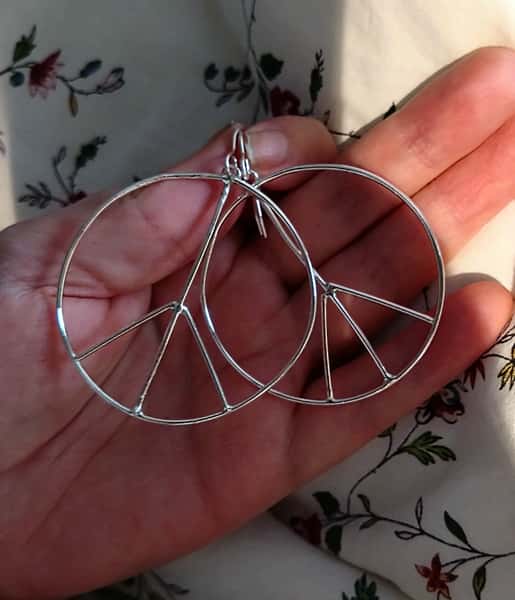 fredsörhängen i sterling silver