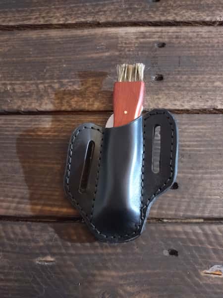 Svamp knivs fodral