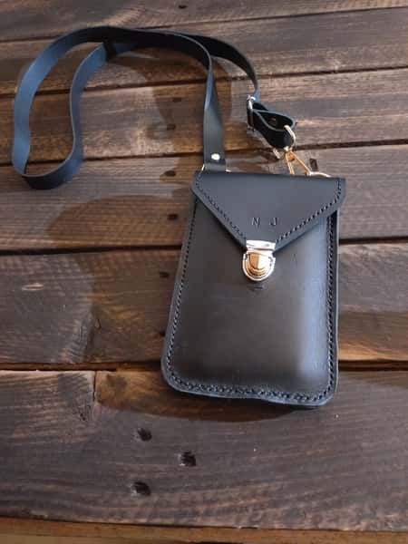 Elegant sling bag