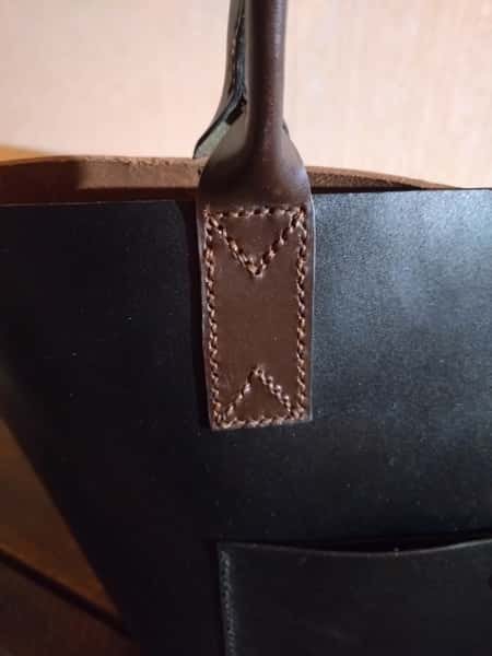 Tote bag